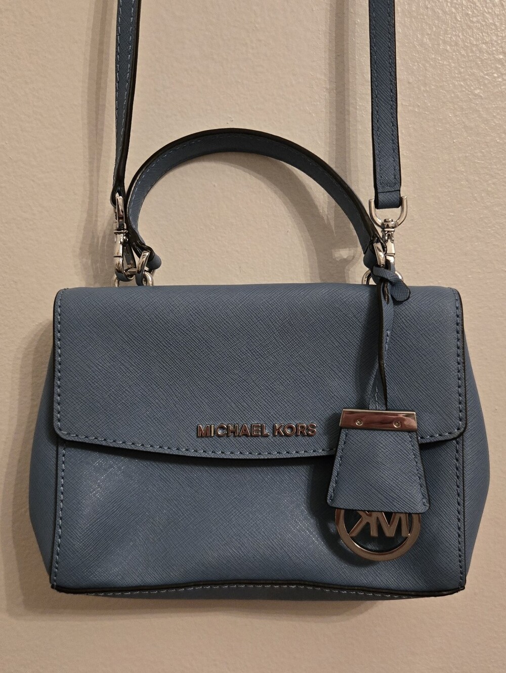 Michael Kors Ava Extra-Small Blue Crossbody Purse With Dust Bag